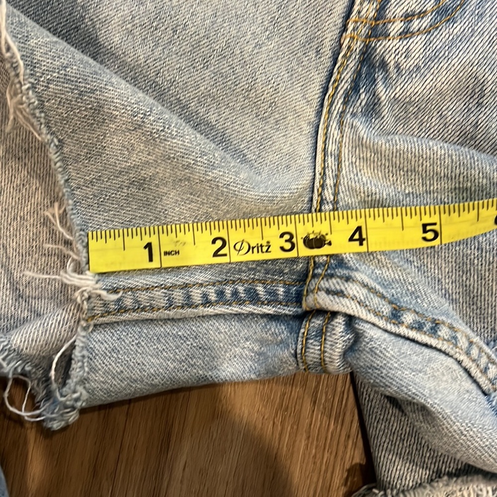 High rise Levi’s 550 Cut off vintage jeans shorts - Picture 6 of 6